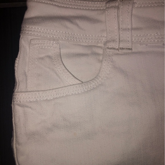 Like New White Denim Mini Skirt (Size 1) with Sparkle Details - Picture 9 of 13